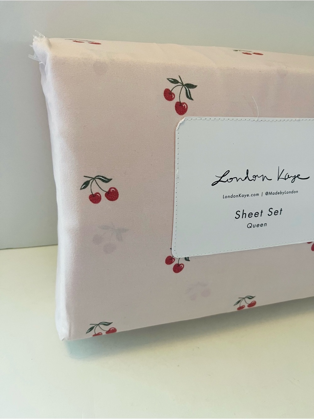 Stay Spooky & London Kaye Lot of 2 Queen Sheet Sets Embroidered Ghosts Cherries - Picture 11 of 16